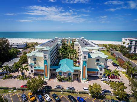 Sunset Vistas Beachfront Suites